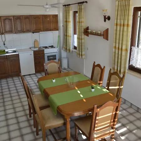 Martina Apartment *